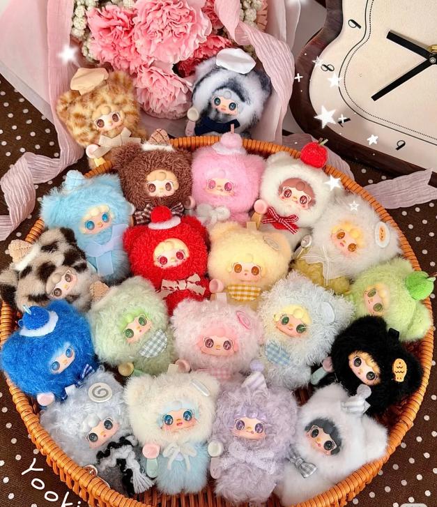 Yooki Mini Plush “Hi, let me have a bite” Series Pendant Blind Box