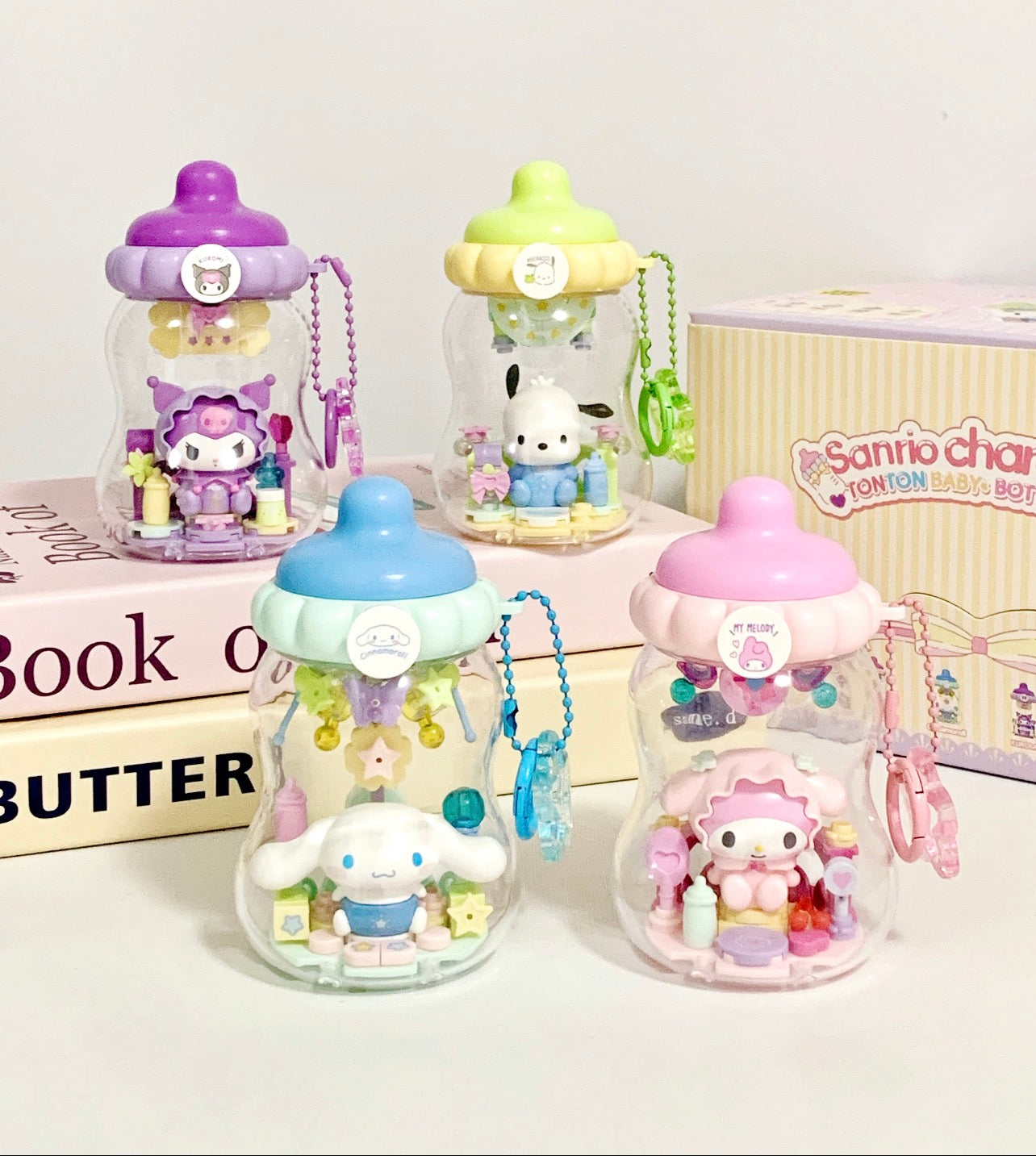 TOPTOY Sanrio Family Dun Dun Milk Bottle Building Block Blind Box