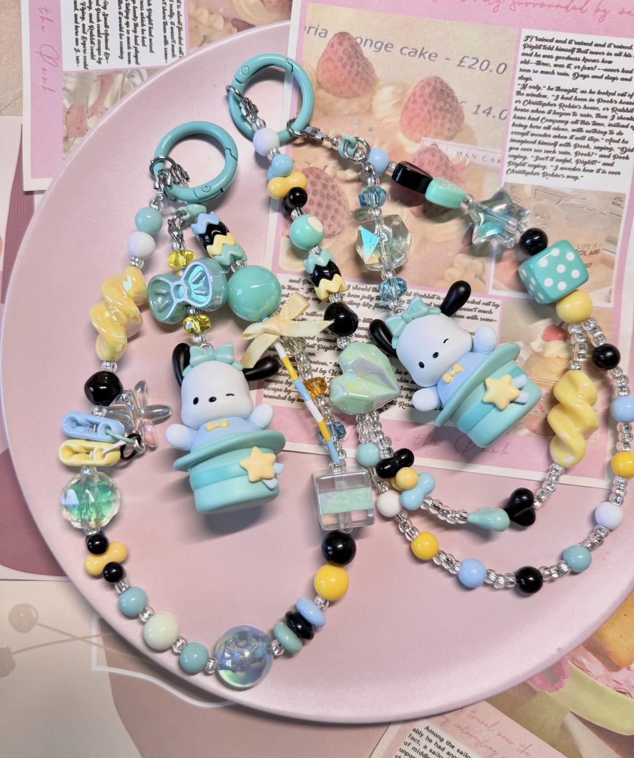 Sanrio Family Amazing Magic Hat Phone Charm Series